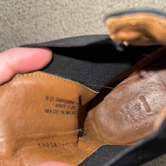 Frye Men's Black Leather Chelsea Boots - Picture 4 of 4